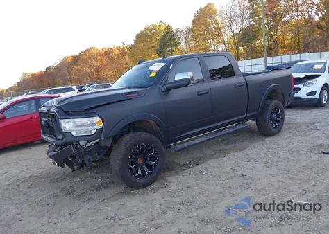 2022 Ram 2500 Laramie 4X4 6'4 Box z USA, uszkodzony, nr VIN 3C6UR5FL8NG323647